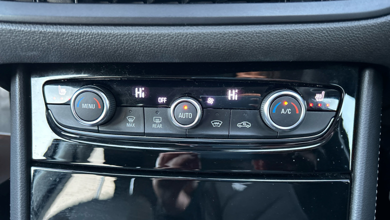 Vauxhall Grandland 1.2 Turbo Ultimate 5dr Petrol Hatchback